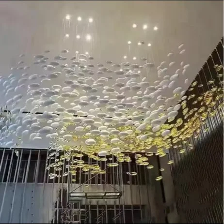 

Изготовленная на заказ креативная стеклянная люстра из яичной скорлупы, декоративная лампа для лестницы виллы в вестибюле отеля