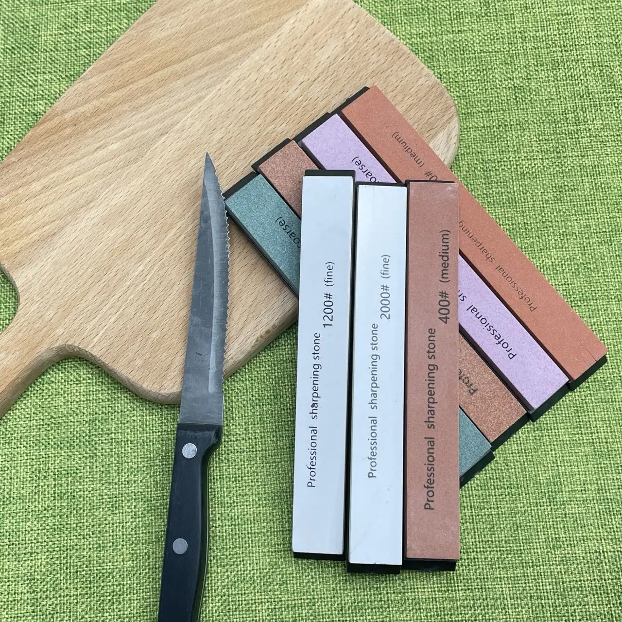 1Pcs Knife Sharpening Stones Knife Sharpener Fixed-angle kit, Professional Whetstone Set Grindstone Polishing Stone with Base