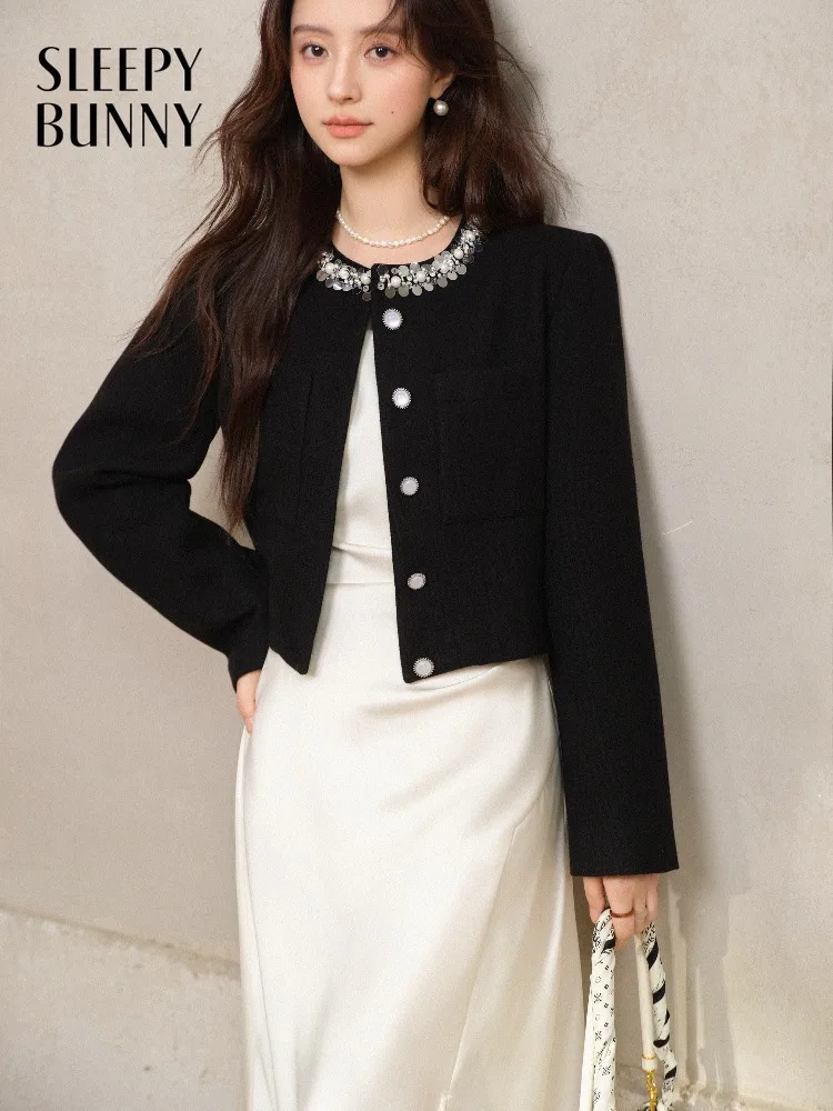 

Women Tweed Round Neck Jacket Beaded Sequin Cropped for Lady Spring Retro Temperament Blazer Casual Versatile Outfit New Arrival