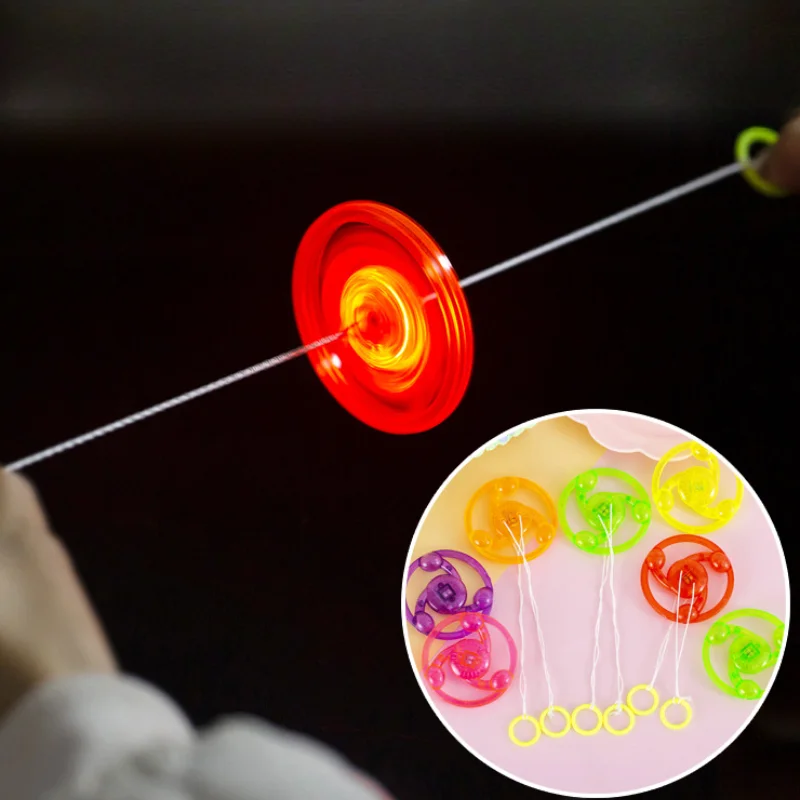 1szt Fly Wheel Spinning Toy Spinner Children Pull Line Flashing Toys Led Light Up Glow Wheel Luminous Rope Spinner Toy Gifts