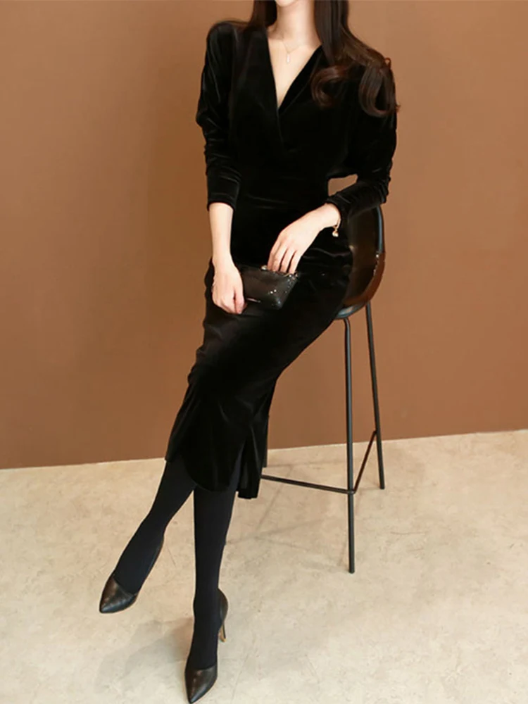 New Fashion Elegant Women Dress Temperament Retro Casual Lady Black Simple V-Neck Wrap Slim Velvet Club Robe Femme Mujer Vestido