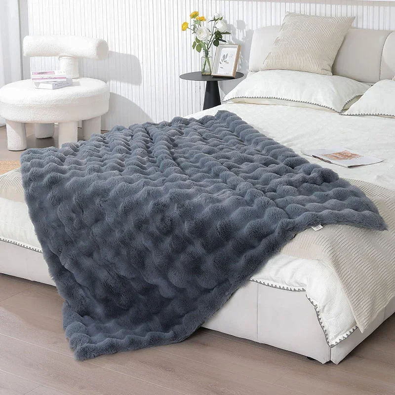 Winter Beige Faux Fur Blanket for Beds Super Soft Thickened Sofa Cover Living Room Luxury Fluffy Warm Throw Blankets Pillow Case