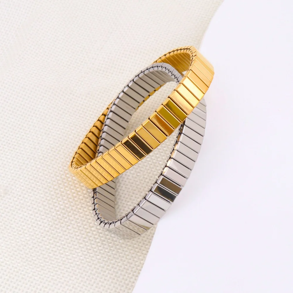 Modische Edelstahl-Armreifen (9 mm) für Herren, einfaches Imitations-Armband, trendiger Party-Schmuck für Damen. – Detail 5