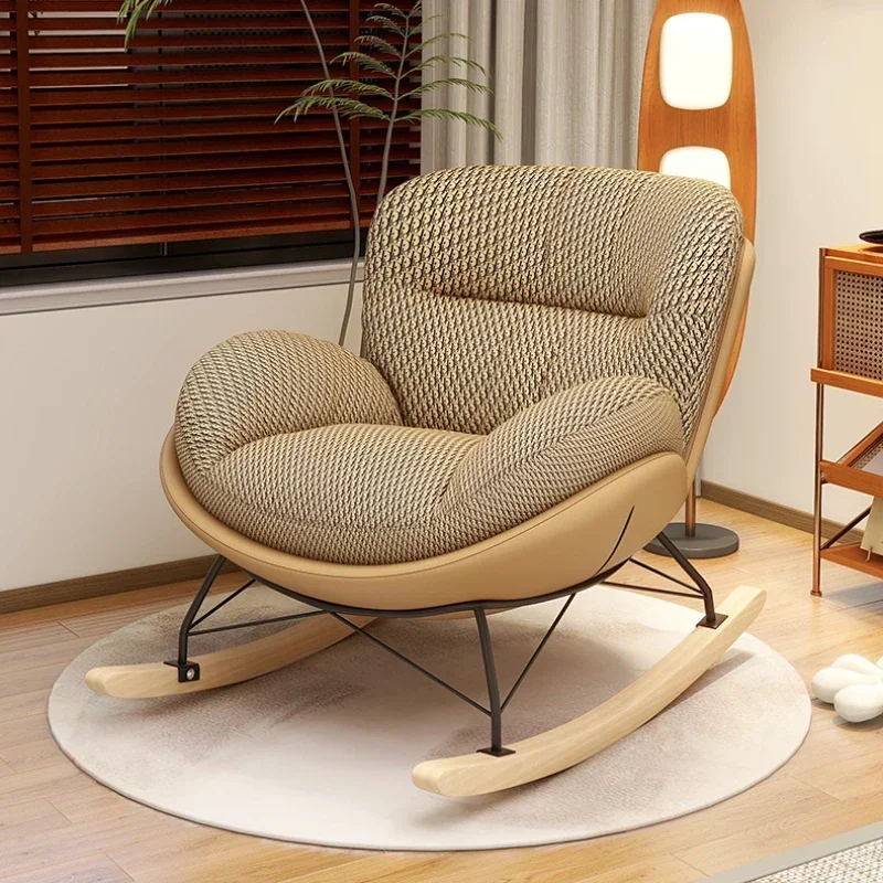 Flanellen moderne fauteuil Comfort Design Balkon Scandinavische schommelstoel Ergonomische Nordic Sedia A Dondolo slaapkamermeubilair