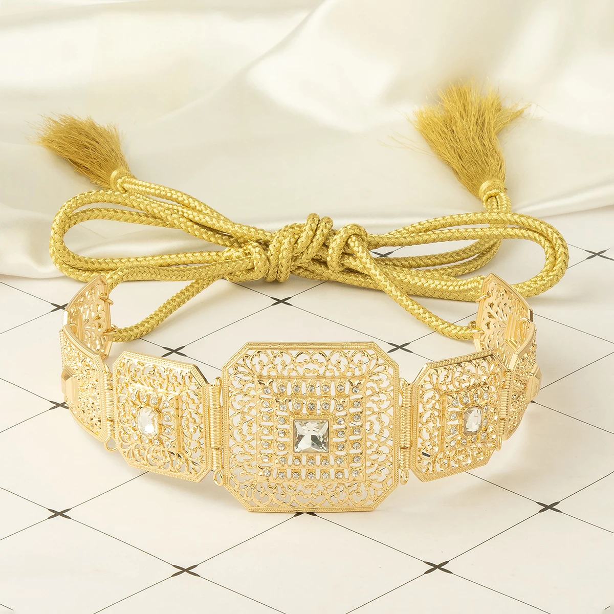 เข็มขัดคาฟตันแบบโมร็อกโกสำหรับผู้หญิง ชุดแต่งงาน สีทอง เครื่องประดับโซ่คล้องเอว ชุดอาหรับ เครื่องประดับเจ้าสาว ของขวัญแต่งงาน ปรับความยาวได้