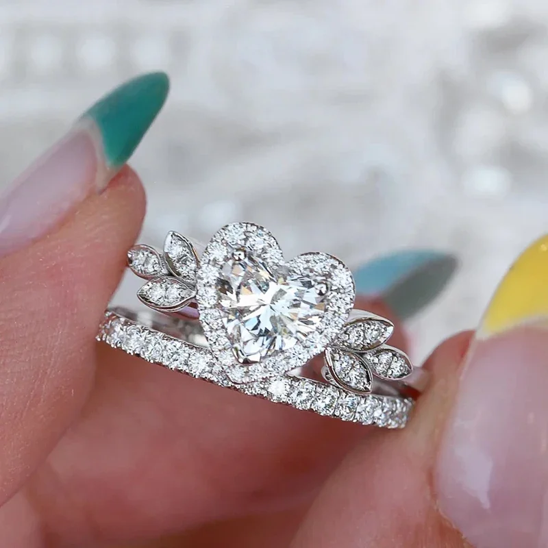 Huitan Creative Heart Rings Set Women for Wedding Brilliant Cubic Zirconia Luxury Trendy Female Accessories Engagement Jewelry