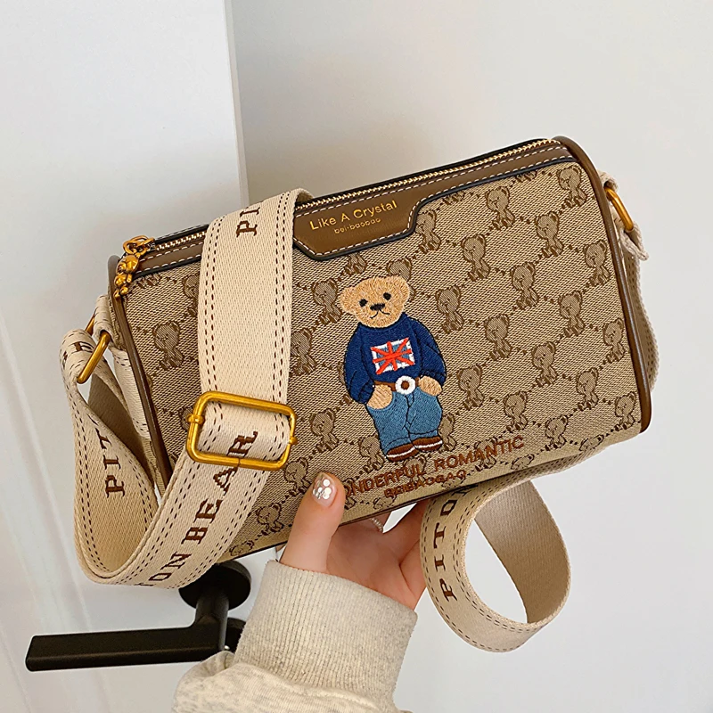 Women Purse fashion shoulder bag cool bear crossbody bag for women Ladies pillow bag Internet celebrity trend messenger bag