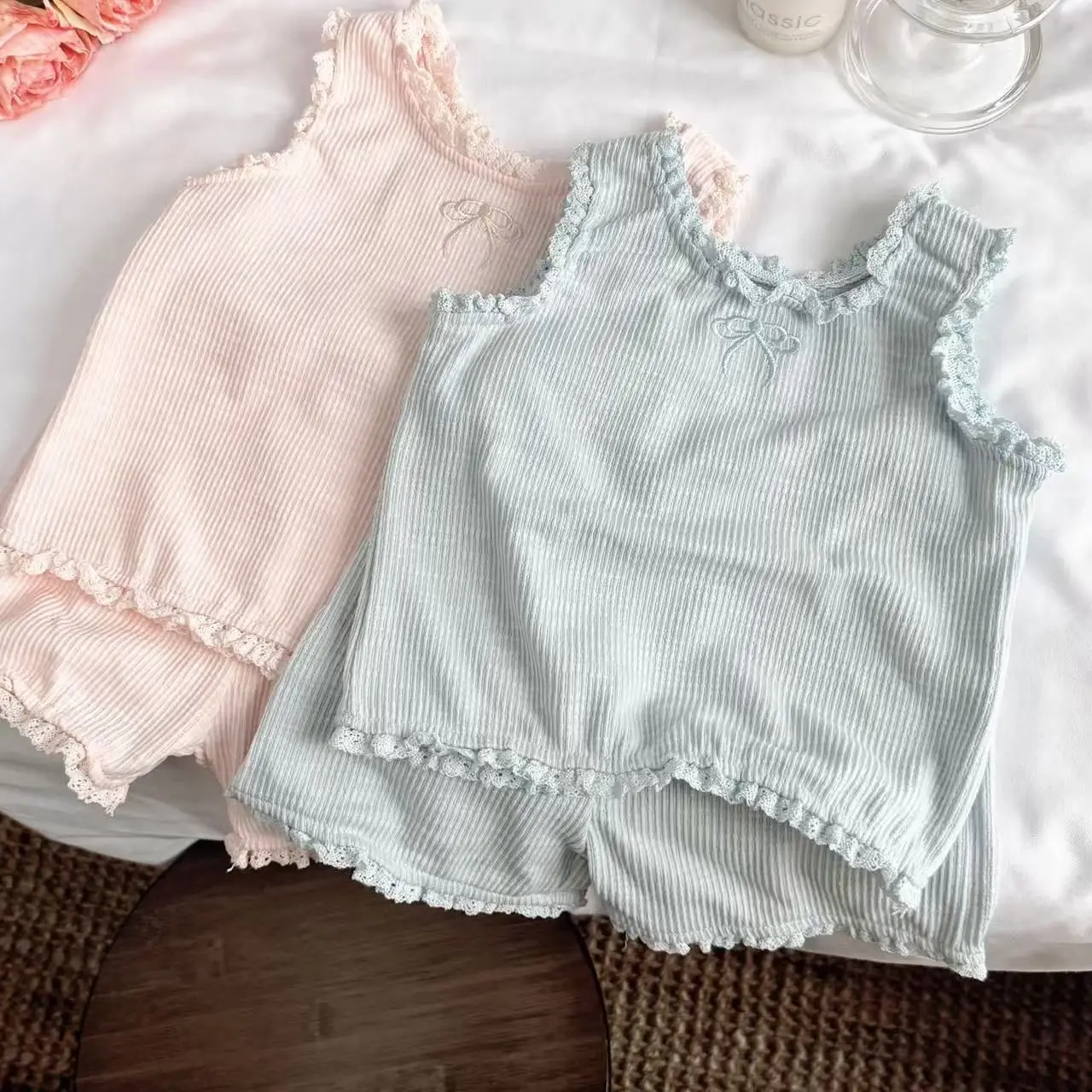 Korean children's clothing children's new style black fungus edge vest two-piece set treasure summer sleeveless top shorts