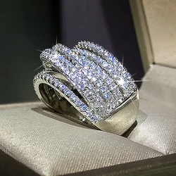 Huitan Micro Paved CZ Bling Bling Women's Finger-rings Modern Design Fashion Versatile Female Accessories OL Style New Jewelry