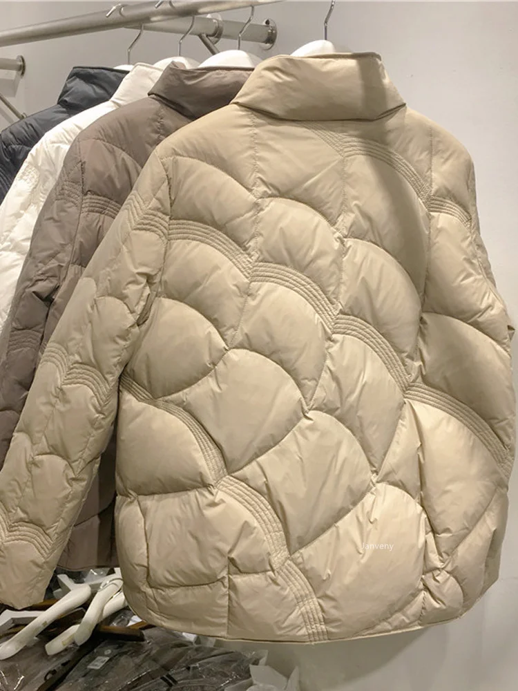 Herbst Winter Frauen Mode Stehen Kragen Unten Mantel Ultra Licht 90% Weiße Ente Unten Jacke Winddicht Weibliche Feder Puffer Parkas