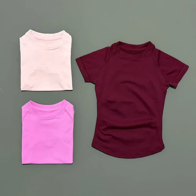 Sport-Kurzarmshirt für Damen, Laufshirt, Sommer-Kurzarmshirt mit Rundhalsausschnitt, atmungsaktiv, dehnbar, für Fitness, Yoga und Gym. – Detail 4