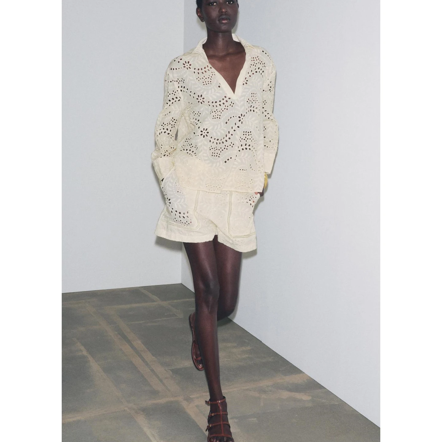 مختلط القطن المطرزة الجوف خارج عادية irt V-Ne ort السراويل النسائية الصيف رقيقة البوليستر طويلة Sve غير غرق