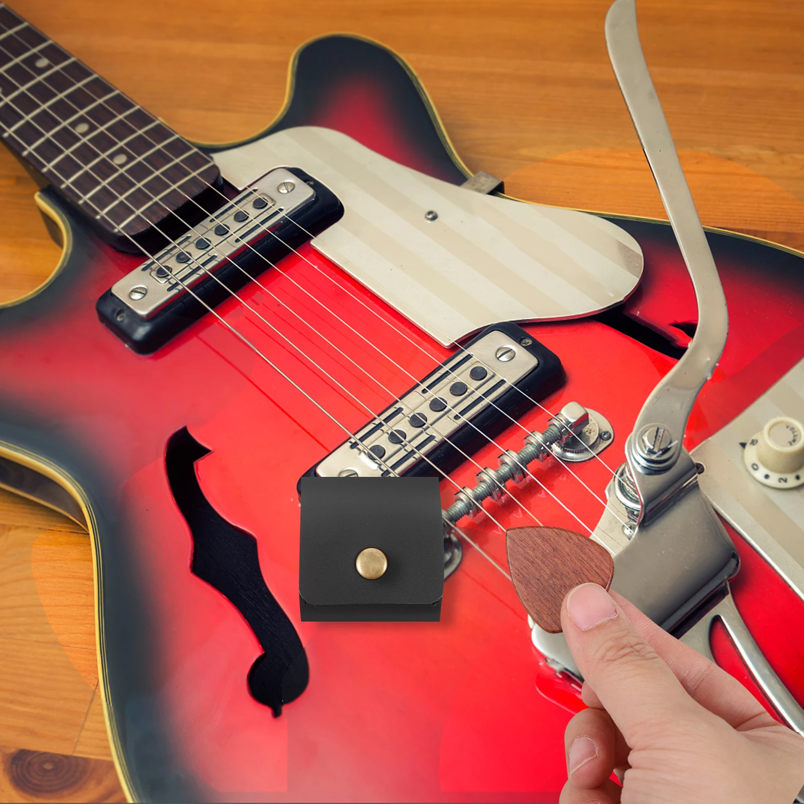 

1pcs Guitar Holder Durable PU Case Guitar Pick Holders for Acoustic Electric Bass Picks Storage Organizer Bag