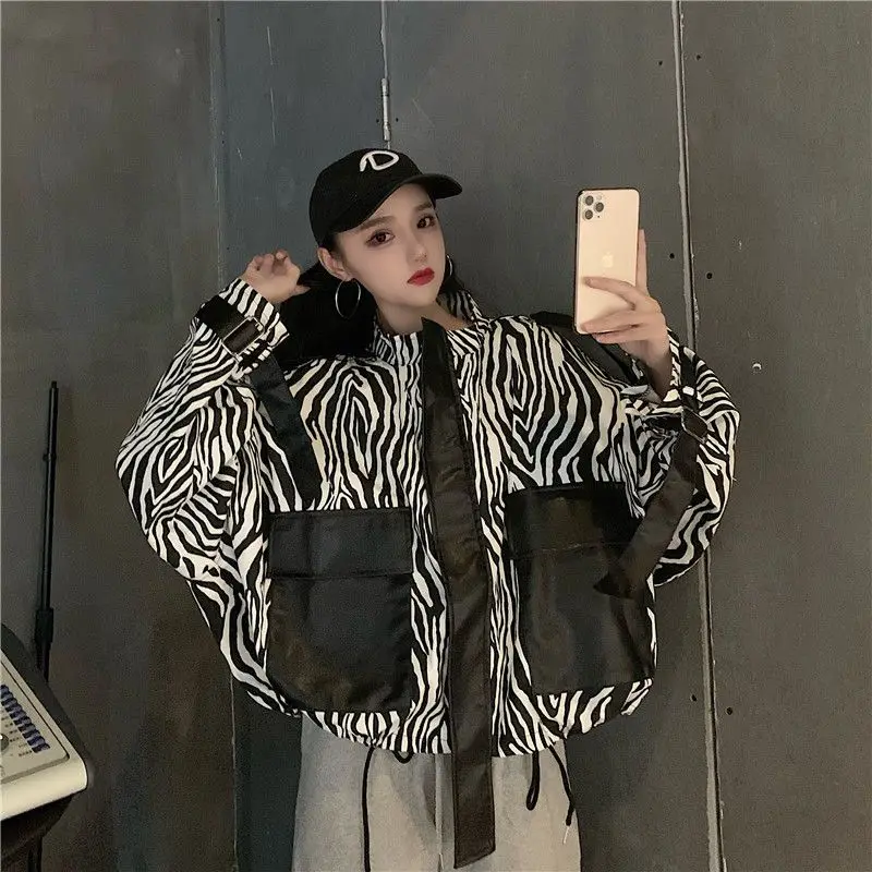 Imagem -05 - Jaqueta de Couro Remendos com Estampa Zebra Feminina tipo Bastão Cabolsas Soltos Bolso Grande Personalidade Roupas para Primavera e Outono Coreana