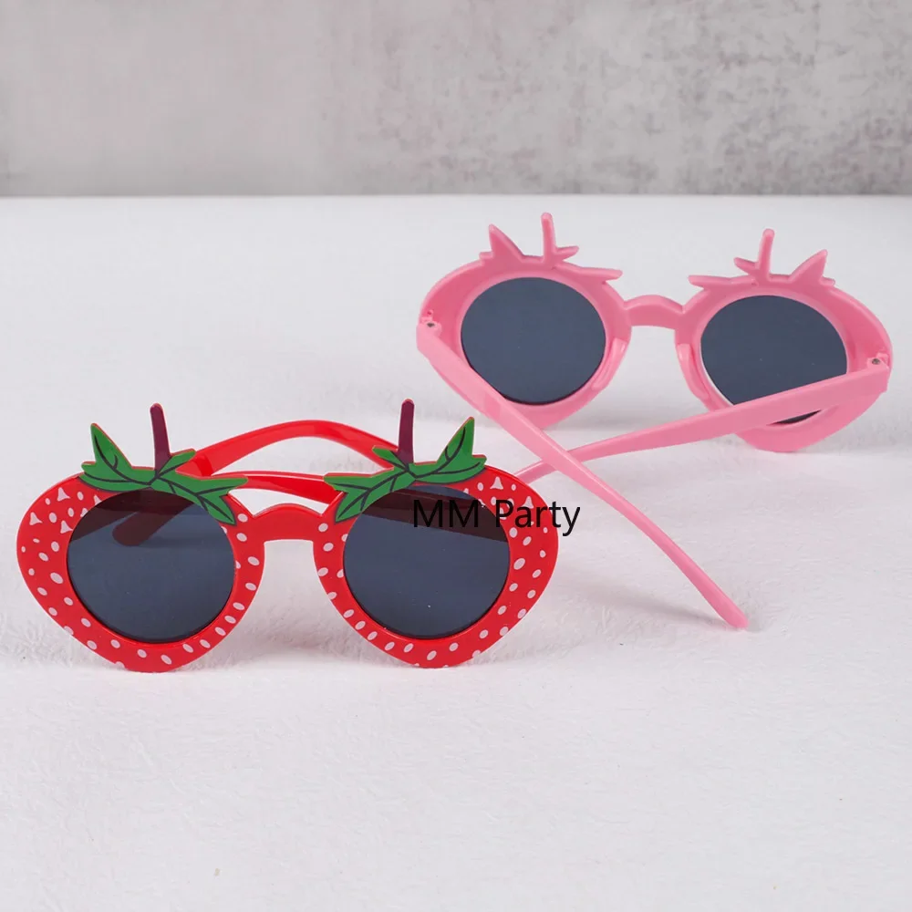 1Pcs Sweet Strawberry Glasses Summer Fruit Party Sunglasses Photo Props for Kids Birthday Baby Shower Party Favors Decoration