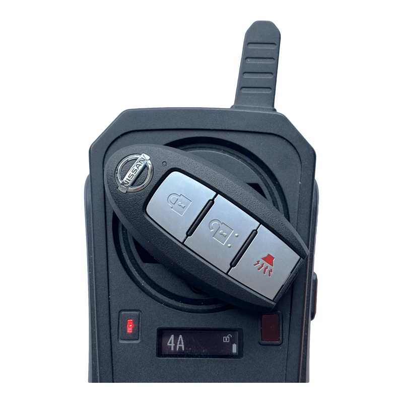 

Умный дистанционный ключ для Nissan Kicks 2 + 1 кнопка 433,92 МГц, чип 4A KR5TXN1 285E3-5RA0A S180144502