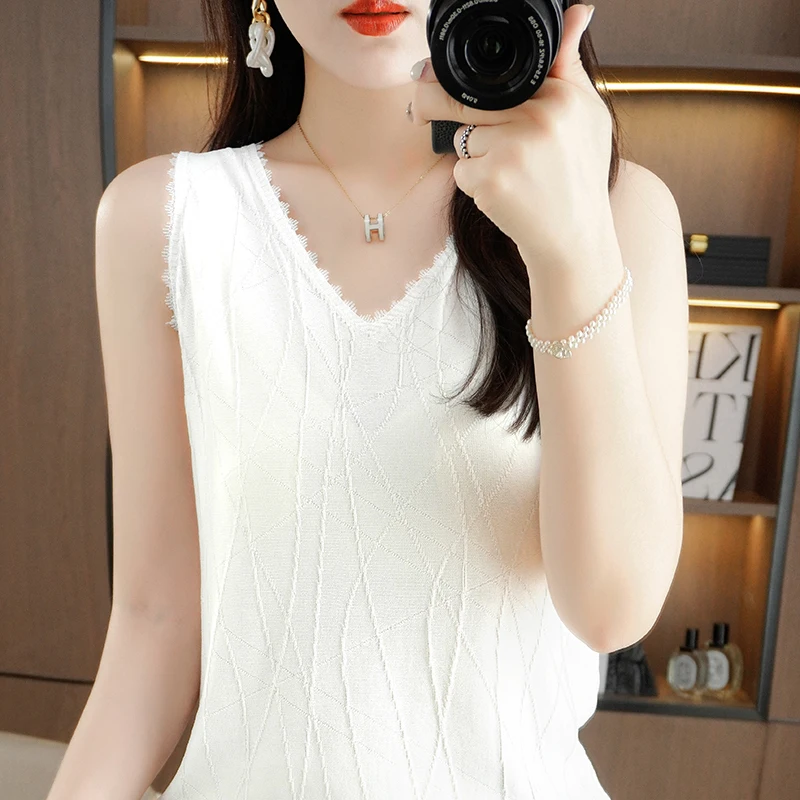 2023 Summer New 100% Cotton V-Neck Women's Versatile Sleeveless Camisole Knit Solid Fashion Design Premium Lace Loose Top