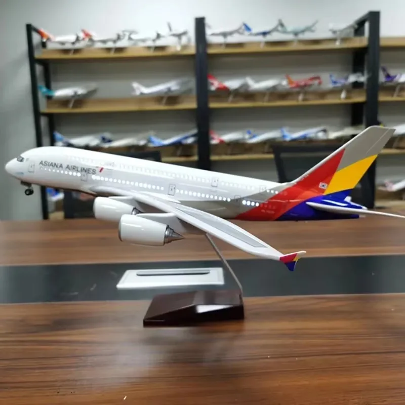 

47CM 1:160 Model Aircraft Airbus A380 Korean ASIANA International LED Light Die-casting Machine Collected As A Gift By Aviation