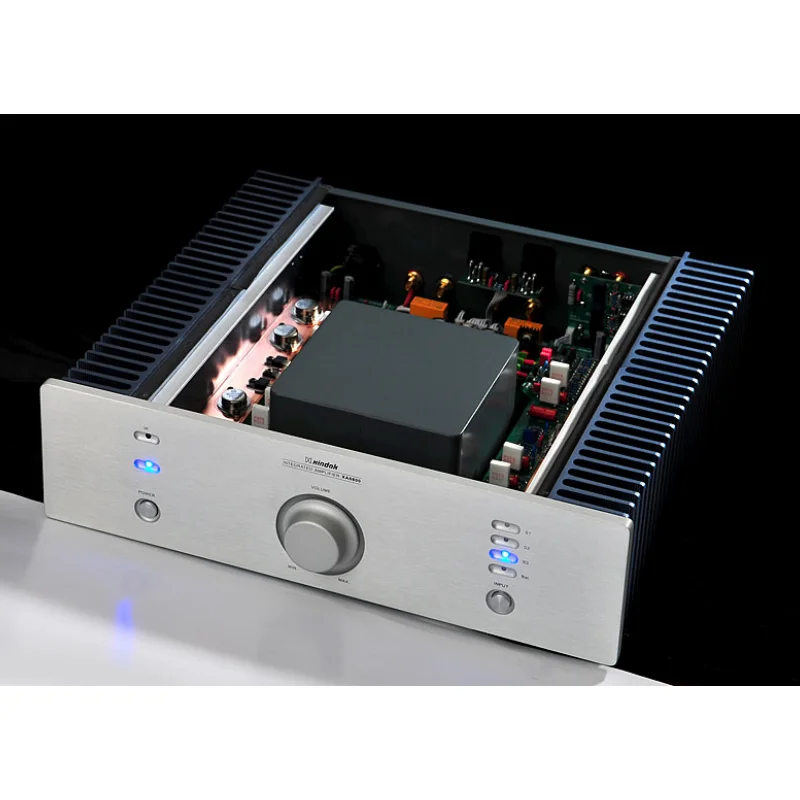 I-020 XDK XA6800(08) Dual Channel Integrated Amplifier 3*RCA,1*XLR  80W /8 Ohm Sliver