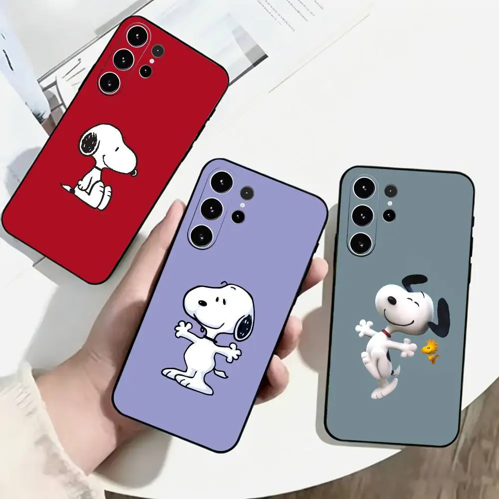 S-Snoopy Charlie-E Brown Phone Case Black Silicone Soft For Samsung S25,S24,S21,S22,S23,S30,Ultra,S20,Plus,Fe,Lite