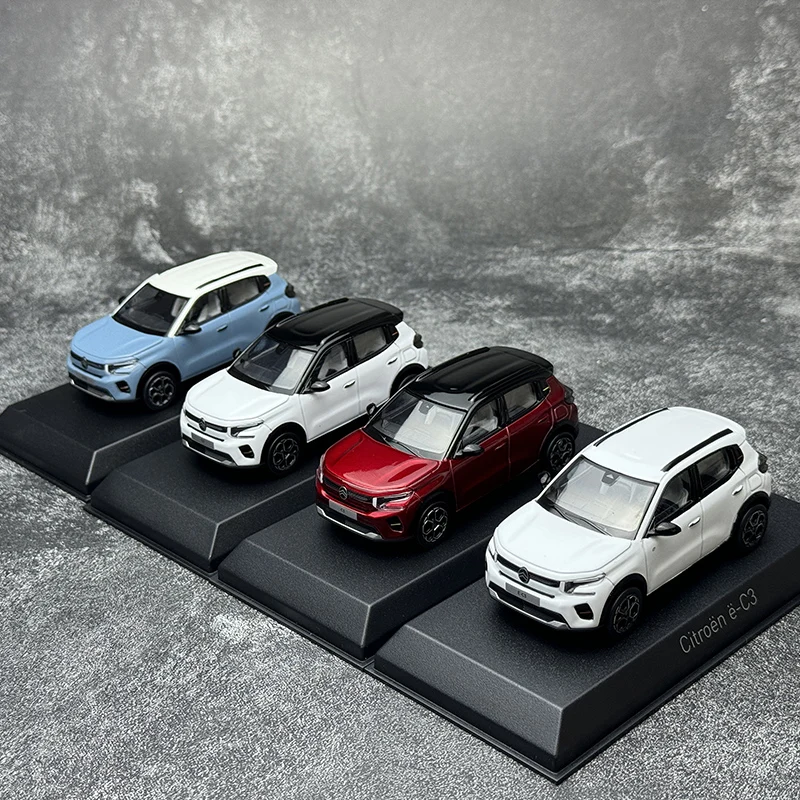 1/43 Citroen C3 alloy simulation static car model, children's collection of decorative toys, for children's holiday gifts.