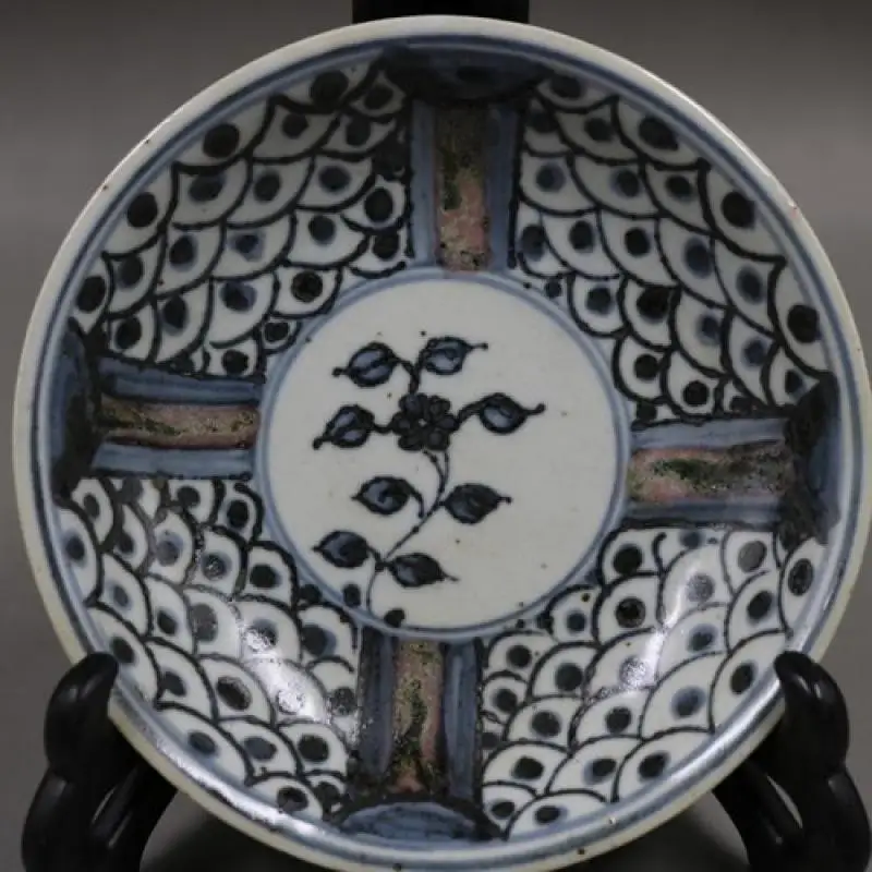 Chinese Yuan Cyan Porcelain Red Glaze Flowers Pattern Plate Collection Antique