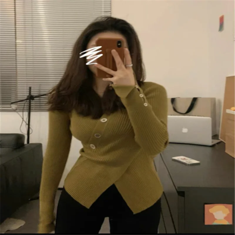 Women's Spring and Autumn Fashion Elegant Solid V-neck Button Cross Casual Versatile Long Sleeve Slim Fit Sweater Knitted Tops