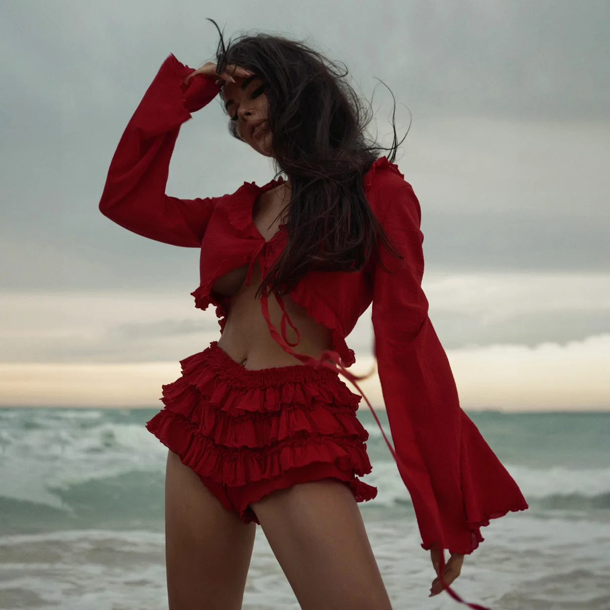 

Women's Two-Piece Set: Trendy Long Sleeve Cardigan with Ear-Tie Straps & High-Waisted Cake Culottes