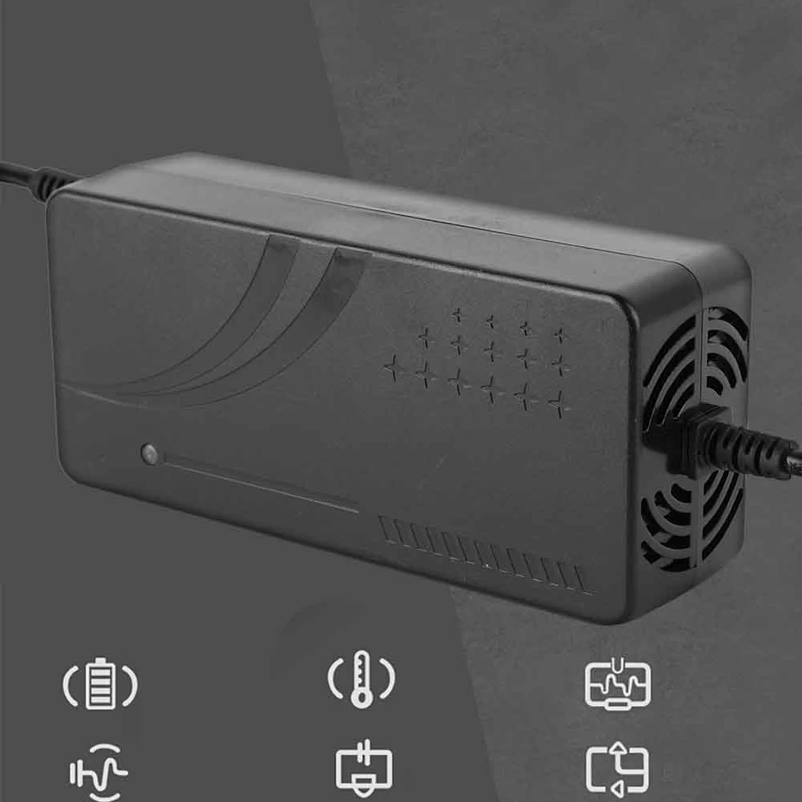 شاحن بطارية ليثيوم، رأس تيار مستمر، موثوقية عالية، متين، سهل الاستخدام، شاحن دراجة محمول جديد للدراجات الكهربائية