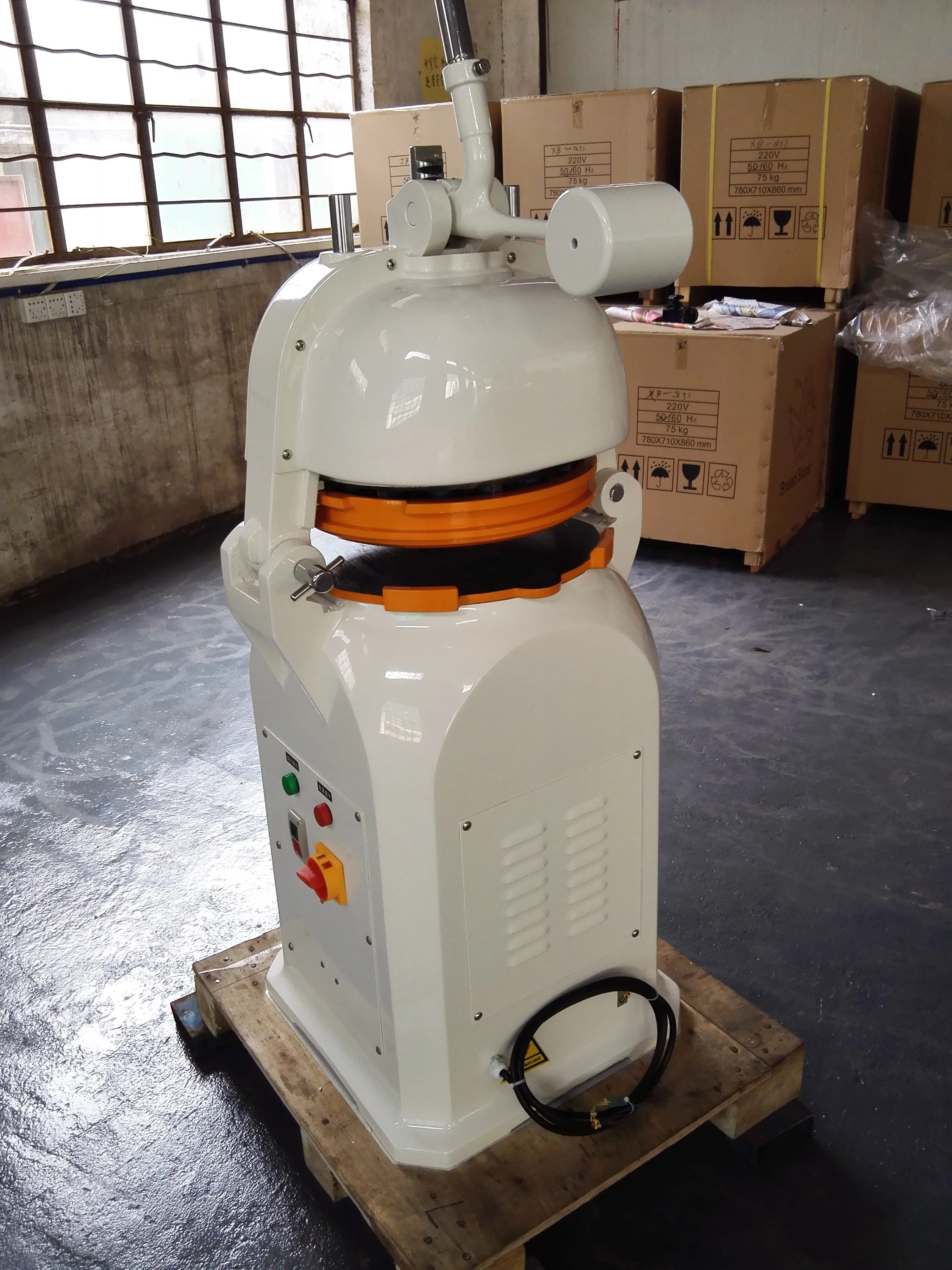 Filippijnen Pizza Roti Canai Verstelbare Deegmaker Burger Broodje Deegverdeler Ronder Voor Kleine Brooddeeg Divider Ronder