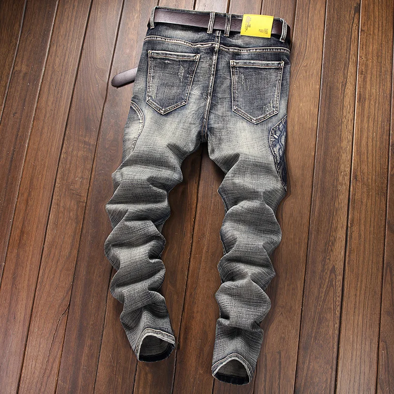 Jesienne, postarzane jeansy motocyklowe w stylu vintage dla mężczyzn, modna marka, haftowane łączenia, dopasowany krój, wąskie nogawki.