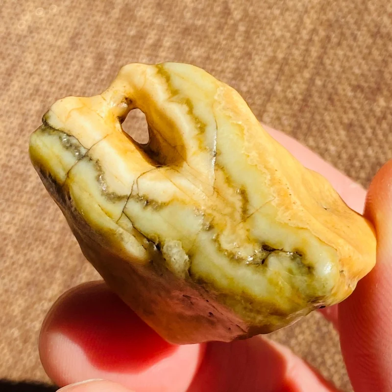 

Top Natural Agate Rare Gobi Desert Stone Mineral Specimen Personality Punk Style AAAAA