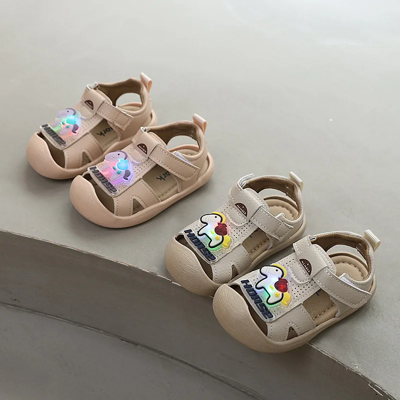 Обувь 2026 Summer New Kids Sandals Cute Versatile Girls' Luminous Sandals Comfort Anti Slip Boys' Beach Shoes Босоножки Женские