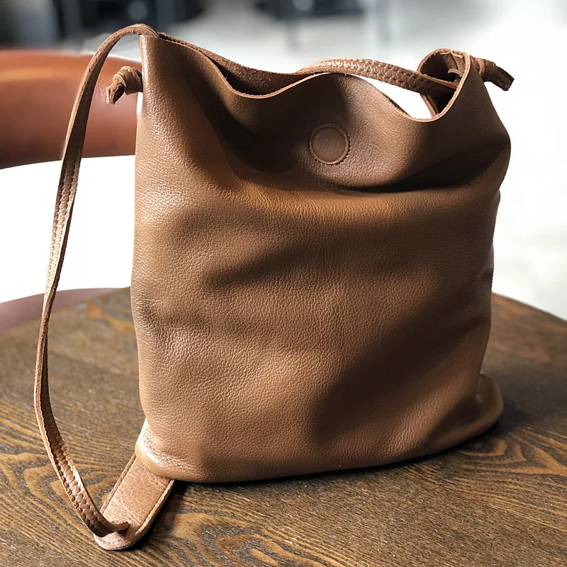 Women's New Large-capacity First-layer Cowhide Bucket Bag Soft Leather Simple and Versatile Japanese and Korean One-shoulder