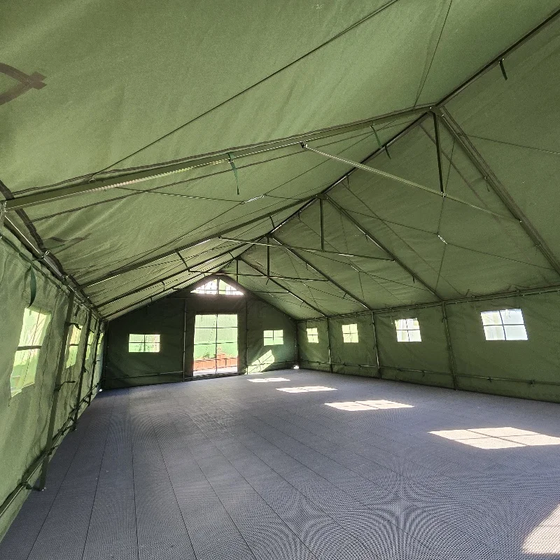 Hot Sale Luxury Canvas Tenda 100-Seater Large Steel Frame Tent for Jungle for South Africa