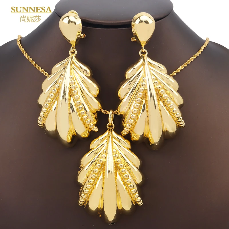 

SUNNESA Leaf Shape Big Pendant Necklace Luxury Dubai Jewelry Set for Women Wedding 18k Gold Plated African Drop Earrings