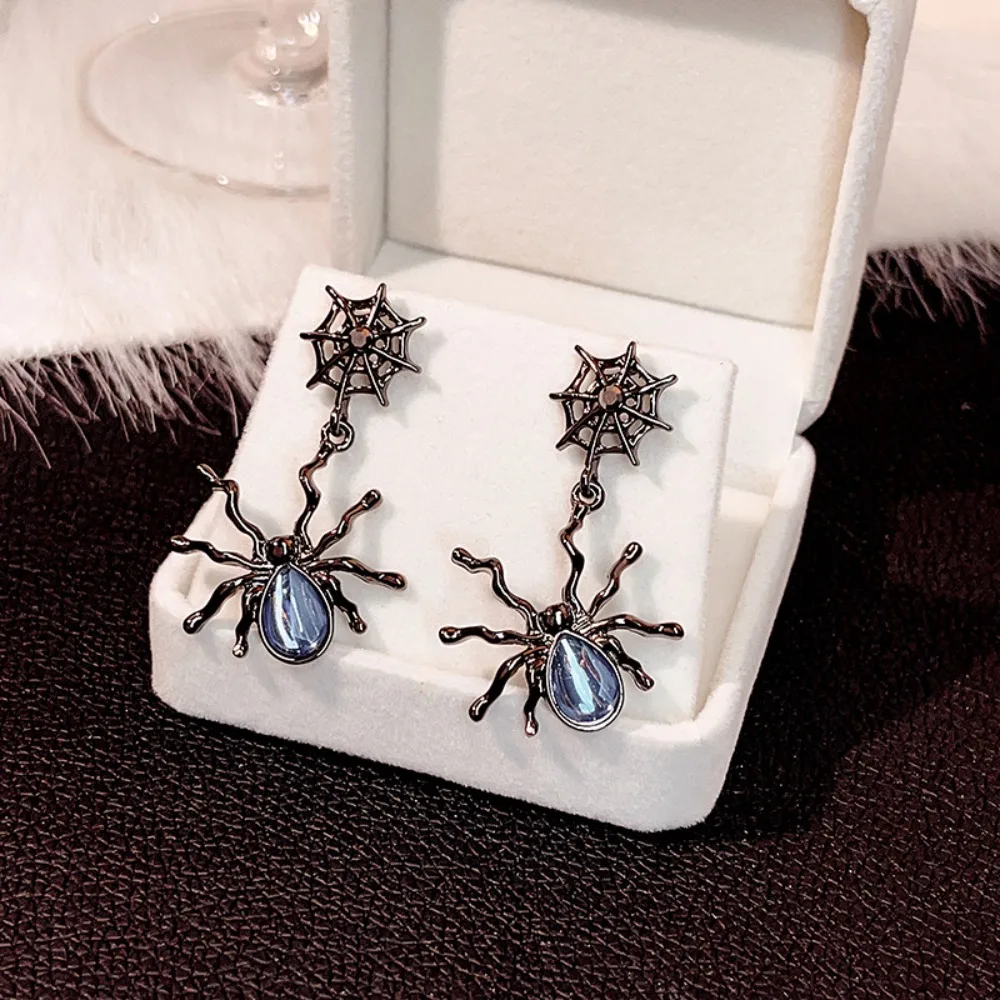 High Quality Gothic Spider Shape Earrings Hip Hop Chic Moonstone Spider Earrings Punk Geometric Metal Punk Earrings Lady/Gifts