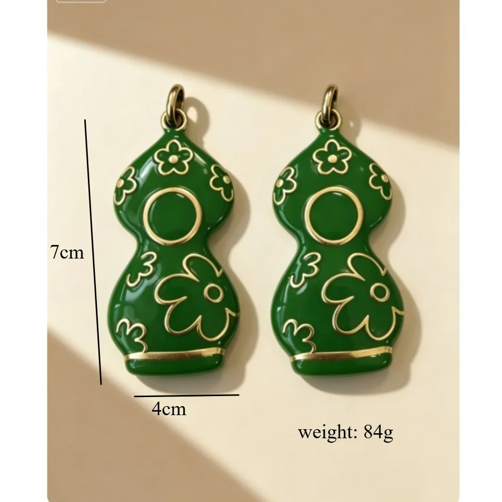 ussian Matryoshka Doll Necklace Earrings Pendant Gold Tone Flower Pattern Russian Doll Charm Jewelry Making Accessory