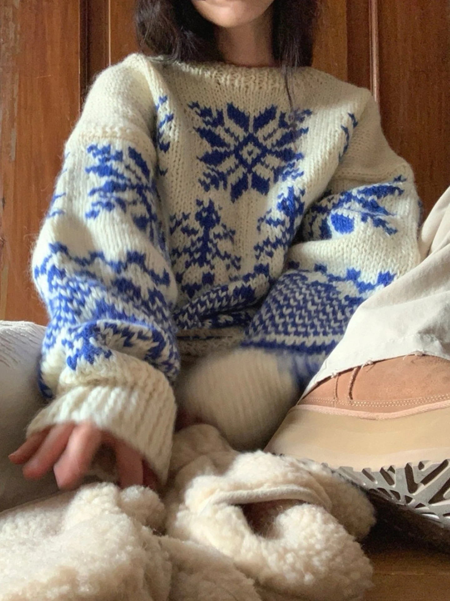 

Ladies' Knitted Sweater Winter New Sle Thiened Long Sve Loose Fit round Ne Pullover Floral Embroidery Lazy Sle Sno...