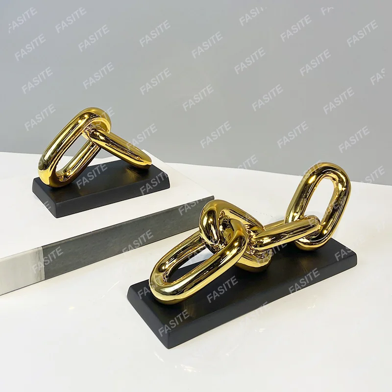 

Modern and minimalist creative chain resin decorations, hotel sales office model rooms, living room tabletop decorations