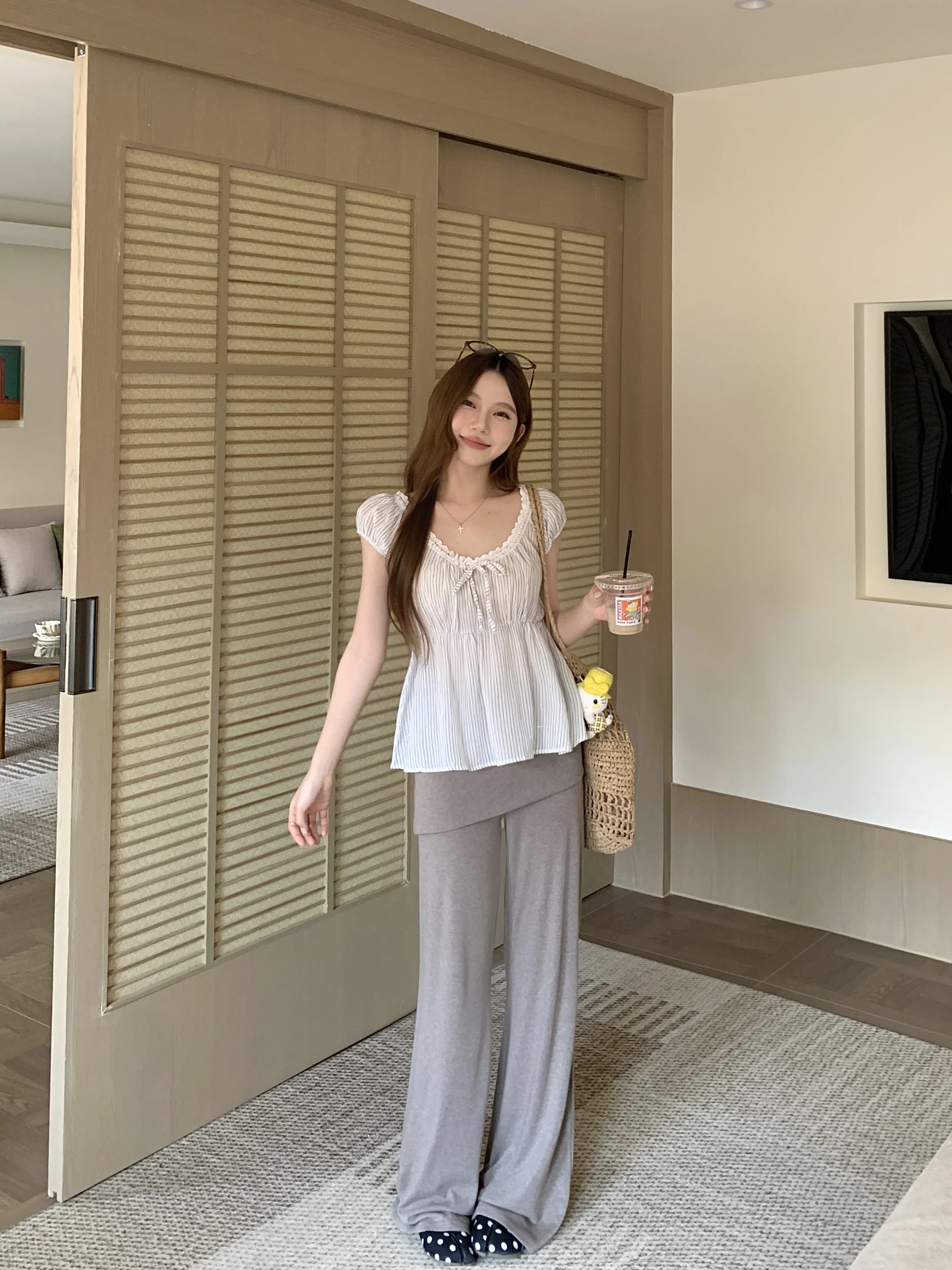 

Sweet Style Lace Trim Striped Shirt Women's Summer Casual Pants Two Piece Set High Waist Flared Legs V Neck Short Sleeve