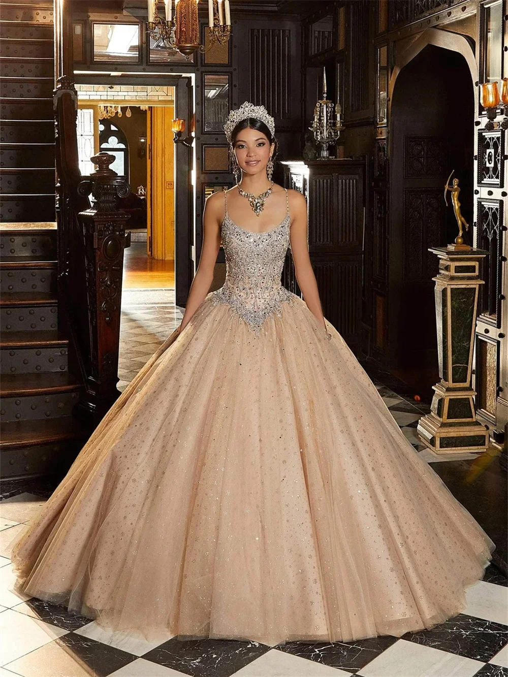 Luxurious Sleeveless Wedding Dress 2024 Glamorous Strapless Ball Gwon Graceful Floor-length Dress Vestidos De Novia