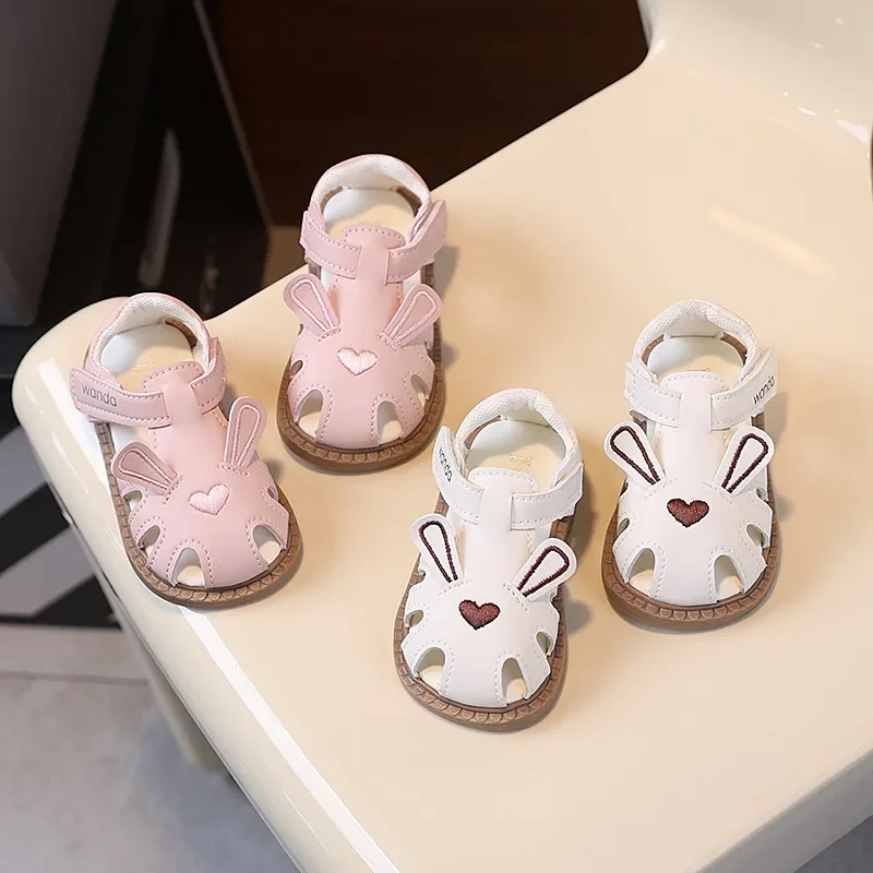

Summer Little Girls Embroidered Sandals Cute Toddlers Causal Kids Princess Flat Sandals Fashion Versatile Children Beach Sandals