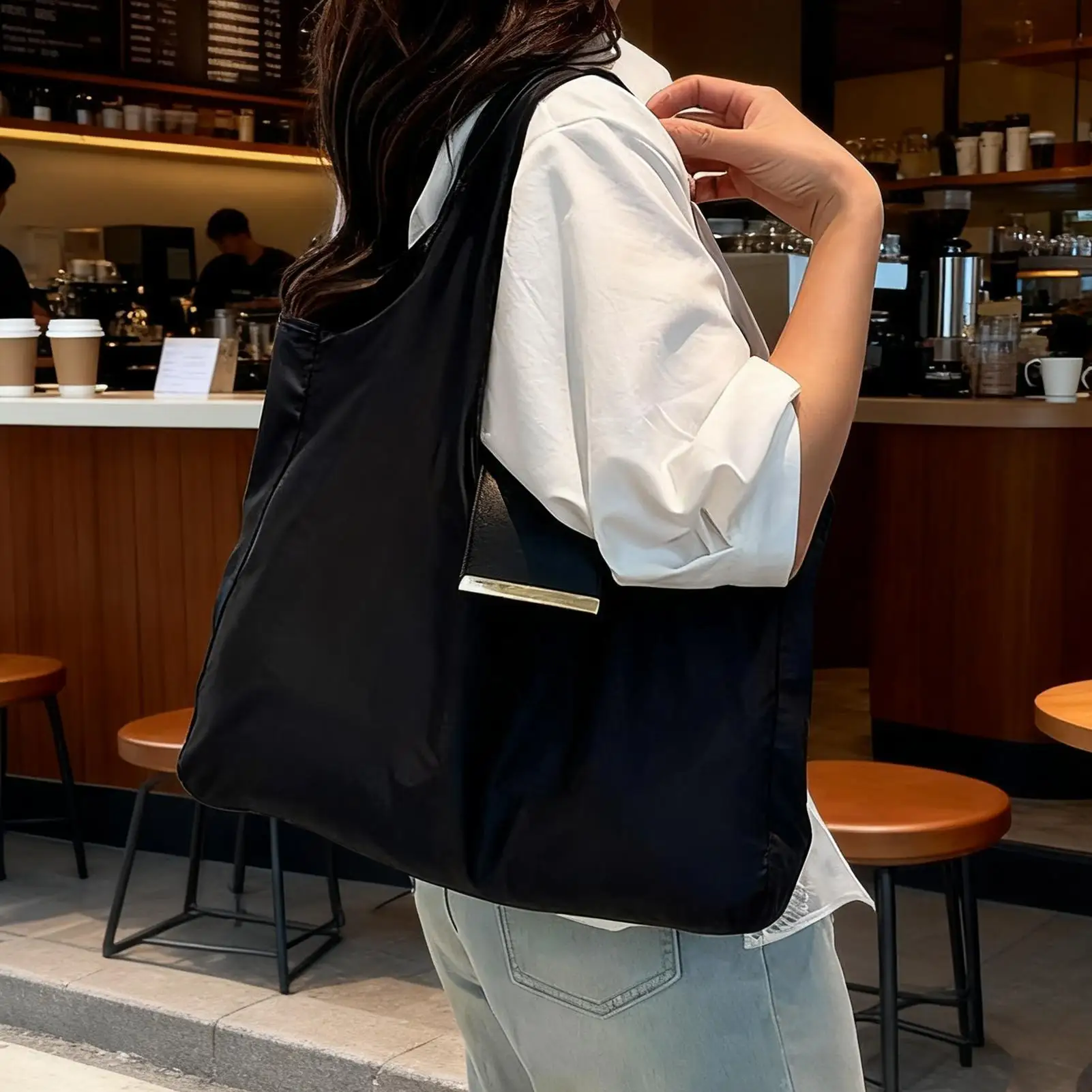 New Mini Keychain Tote Bag Foldable with Key Ring Shopping Bag Expandable Reusable Supermarket Eco-Friendly Bag for Travel
