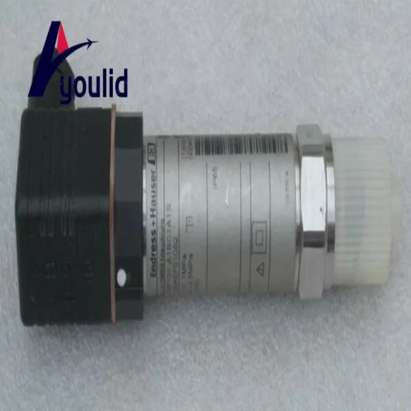 

Один переключатель Pmp131-a1b01a1s, новый оригинальный точечный Plc