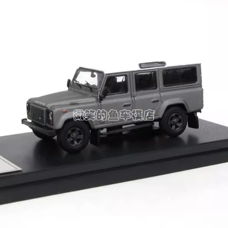 Master Diecast 1:64 Scale Defender 110 Alloy Off Road Vehicle Finished Product Car Model Simulation Toy Gift Static Model