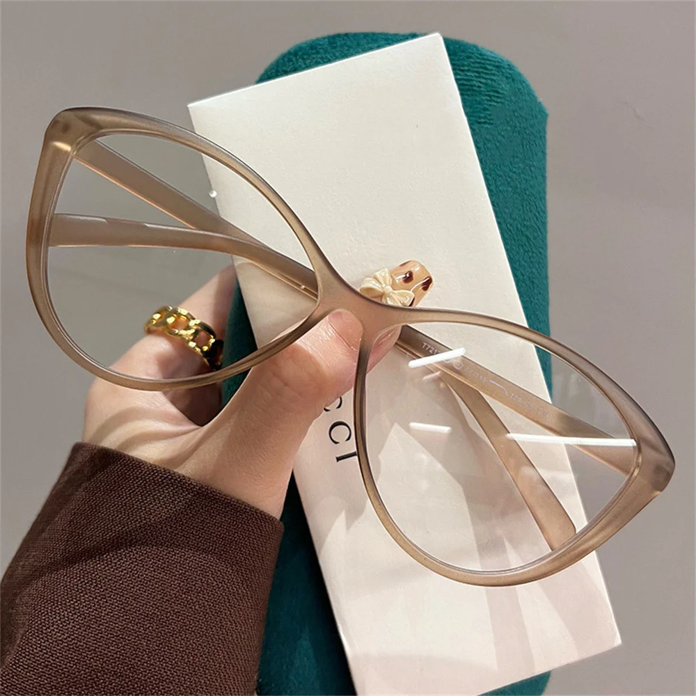 KLASSNUM Vintage Cat Eye Anti-Blue Light Myopia Glasses Fashion Square Minus Eyeglasses Retro Triangle Frame Transparent Eyewear