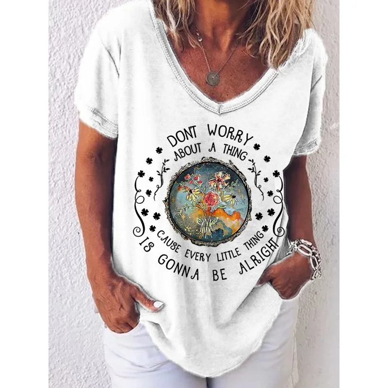 ilstile Women's Hippie Flower Print T-Shirts  Summer Short Sleeve Casual Loose V Neck Tops Blue Gray Tee New Arrival