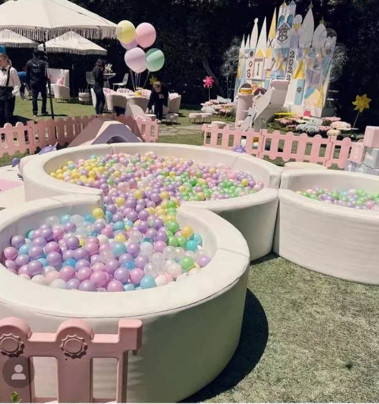 16ft  Black Micky-Mouse Soft Play Ball Pit for Party Rental