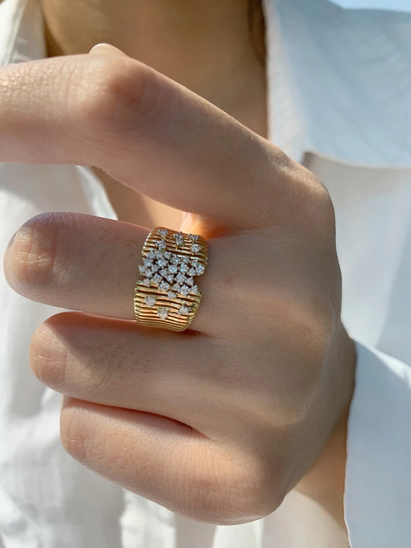 KUGG 100% 18 K イエローゴールドリング高級光沢のあるデザイン 0.40 カラット本物の天然ダイヤモンドの婚約指輪女性のためのハイパーティージュエリー